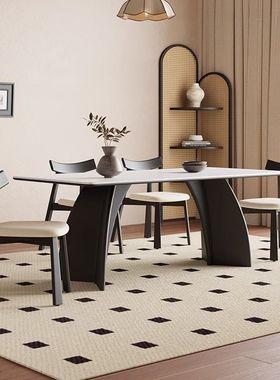 轻奢家用实木岩板意式现代长方形小户型简约餐桌椅豪华年轻人饭桌