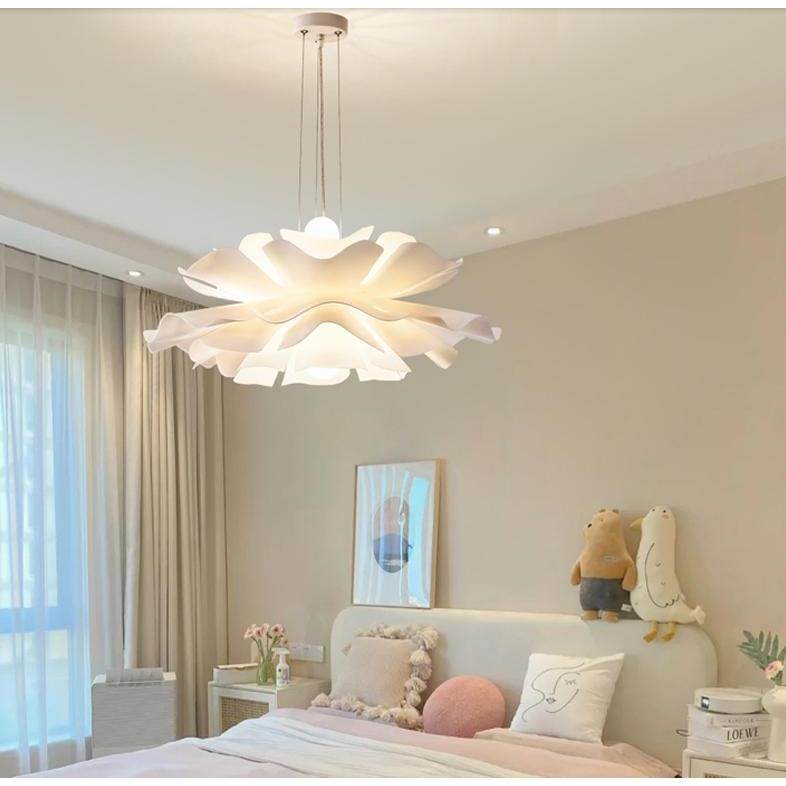 北欧主卧室灯现代简约大气花瓣花朵吊灯家用大厅吊顶灯餐厅灯具,自行车/骑行装备/零配件,更多零件/配件,淘宝优惠券,粉丝福利购,淘宝优惠卷