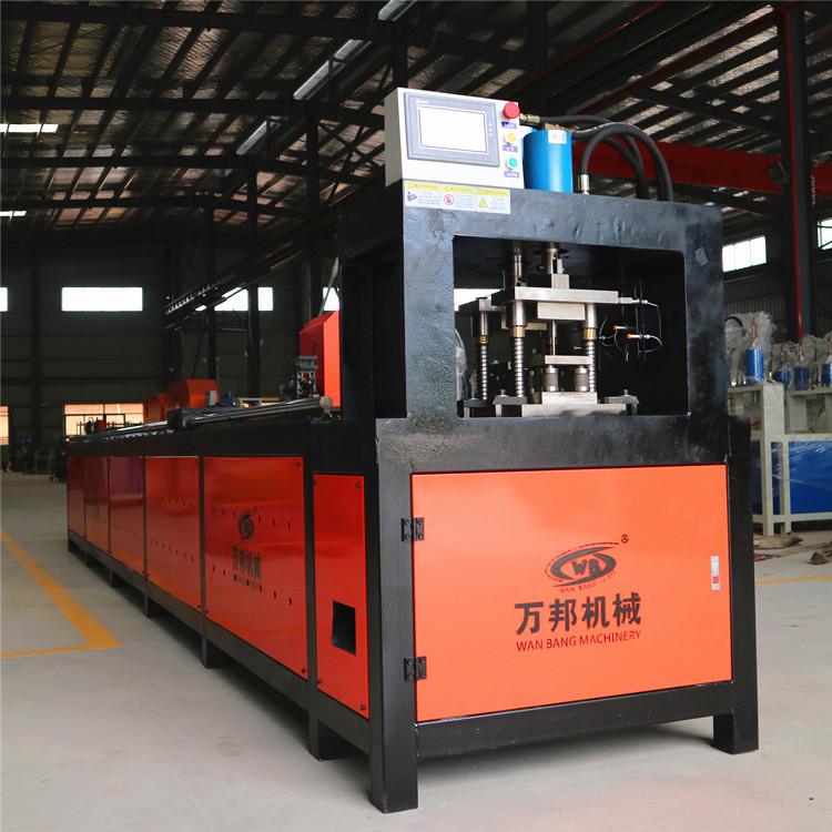 数控爬架冲孔机 扁管全自动冲孔机伺服送料建筑吊篮方管冲孔机