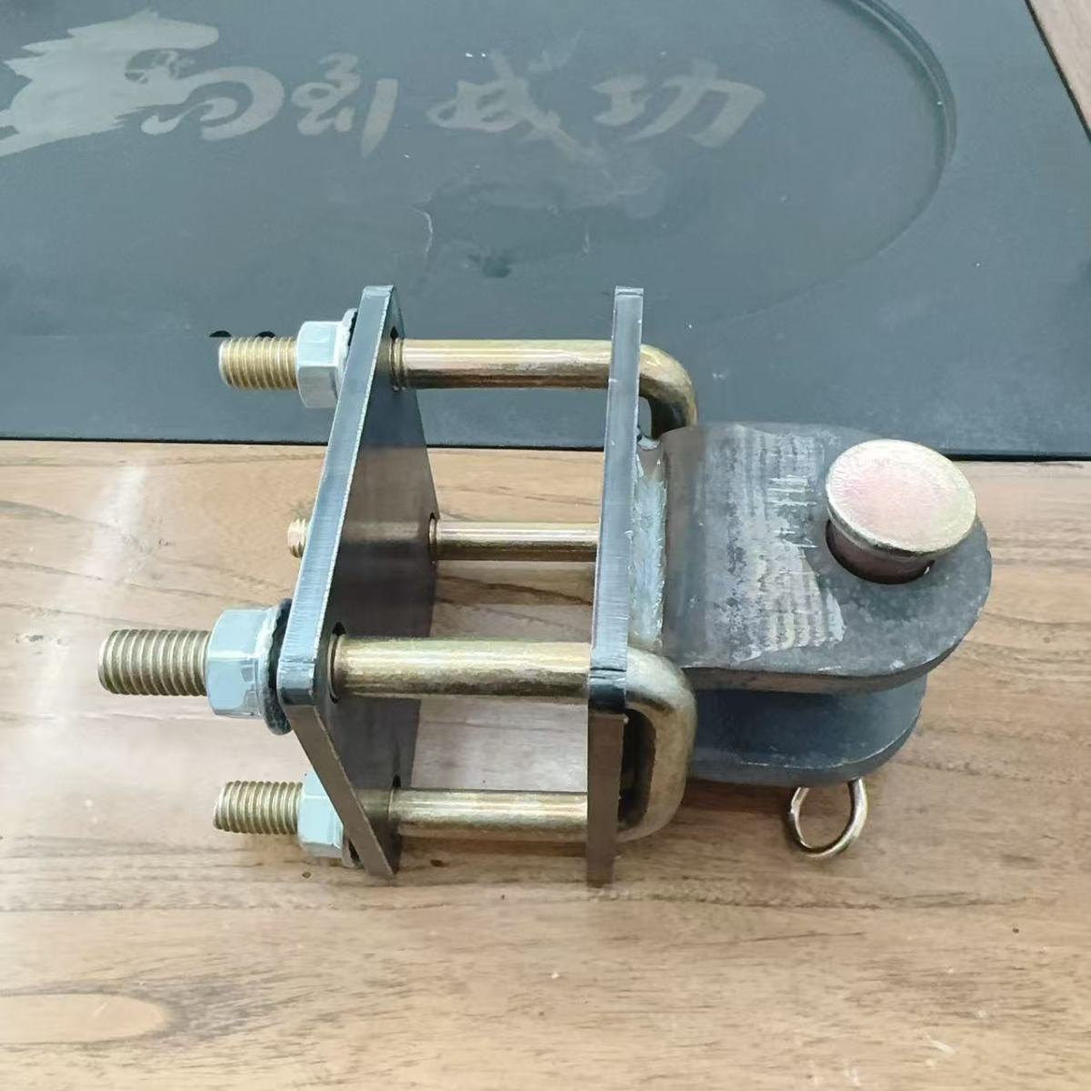 电三轮尾部牵引钩摩托三轮拉车钩拽车器新款拖车钩子无损安装