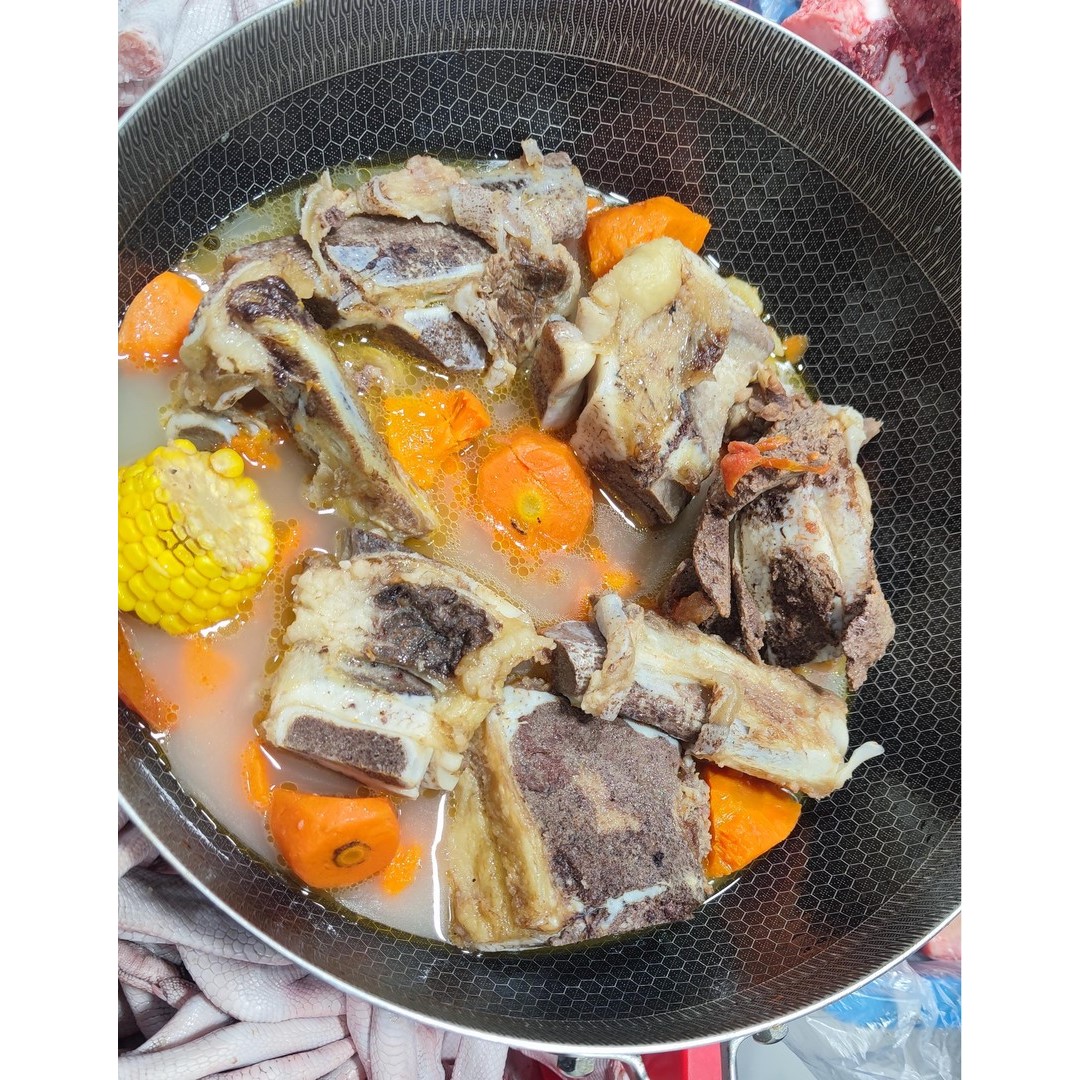 猪筒骨猪龙骨牛脊骨牛脆骨牛筒骨顺丰冷链次日达