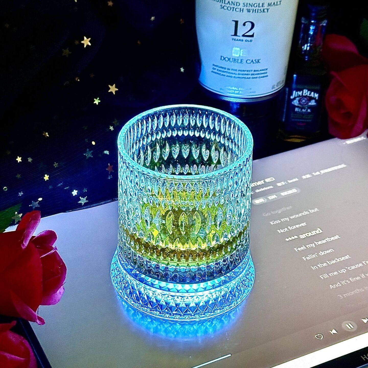 转动酒杯创意水晶旋转威士忌酒杯解压洋酒杯高级感不倒翁啤酒杯抖