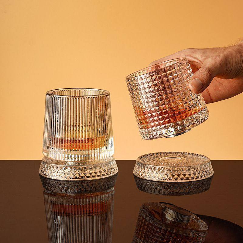 转动酒杯水晶旋转玻璃杯家用威士忌酒杯洋酒杯烈酒杯高级感网红解