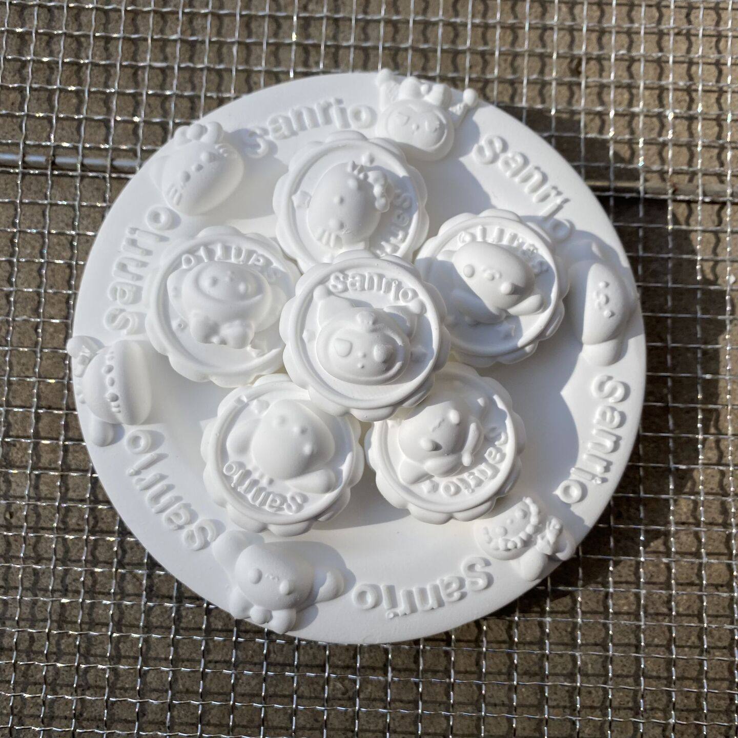 爆款三丽鸥中秋月饼香薰石膏diy涂色儿童涂鸦手作店夜市摆摊,玩具/童车/益智/积木/模型,白模填色/模具彩绘/石膏娃娃,淘宝优惠券,粉丝福利购,淘宝优惠卷