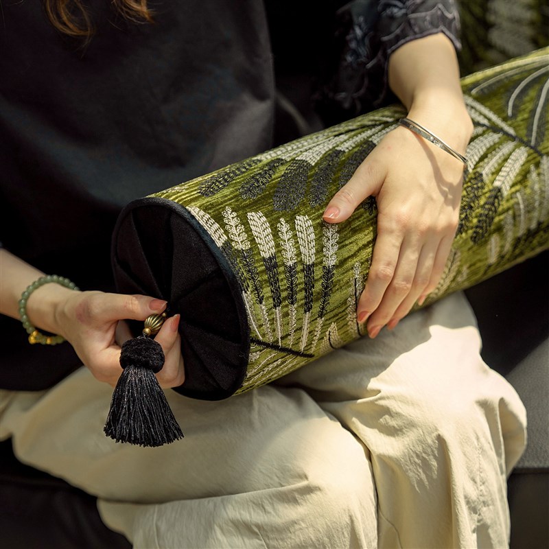 绿底奢金树叶绣花圆柱扶手枕沙发靠垫客厅沙M发抱枕套靠垫套可拆