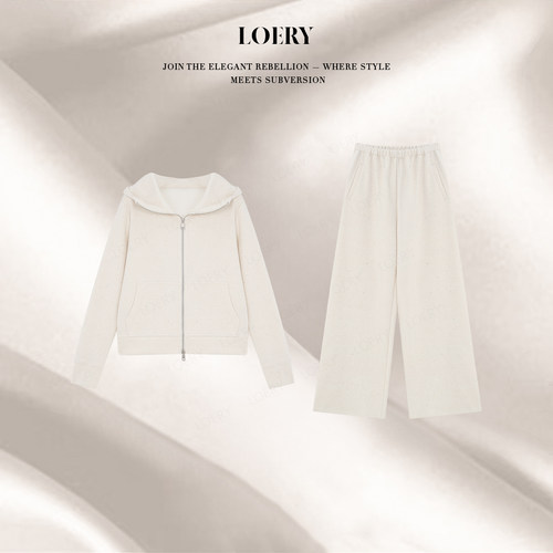 LOERY【秀场焦点】高密太空棉闪钻装饰休闲运动套装-2510832