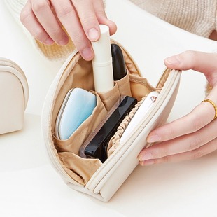 化妆品收纳包出门方便携带随身小包包韩版奶油轻奢口红耳机零钱包