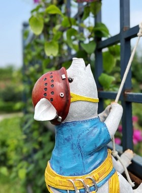 花园装饰户外攀爬小猪挂件庭院阳台墙面布置造景墙挂饰墙饰挂件