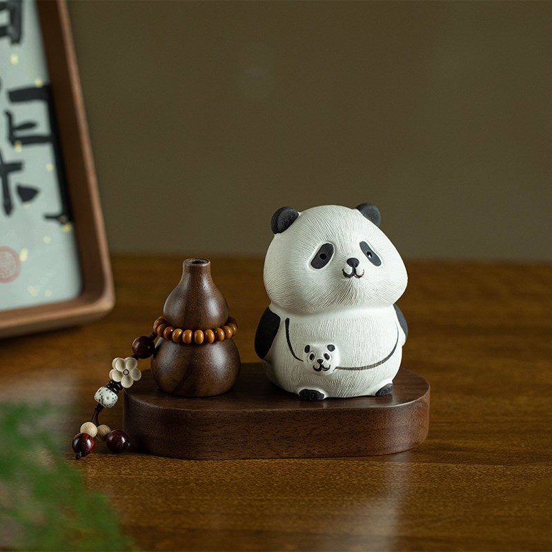 可爱大熊猫家居办公室桌面摆件实木底座汽车中控台香薰车载摆件