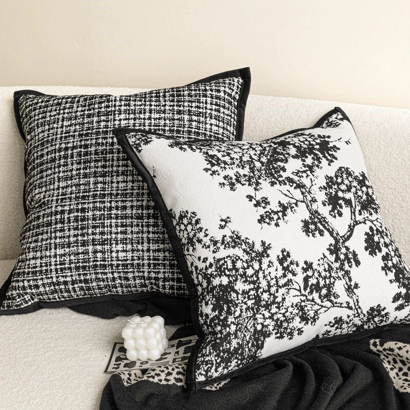 法式轻奢复古黑色新年红色抱枕沙发客厅靠枕卧室床头靠垫腰枕民宿