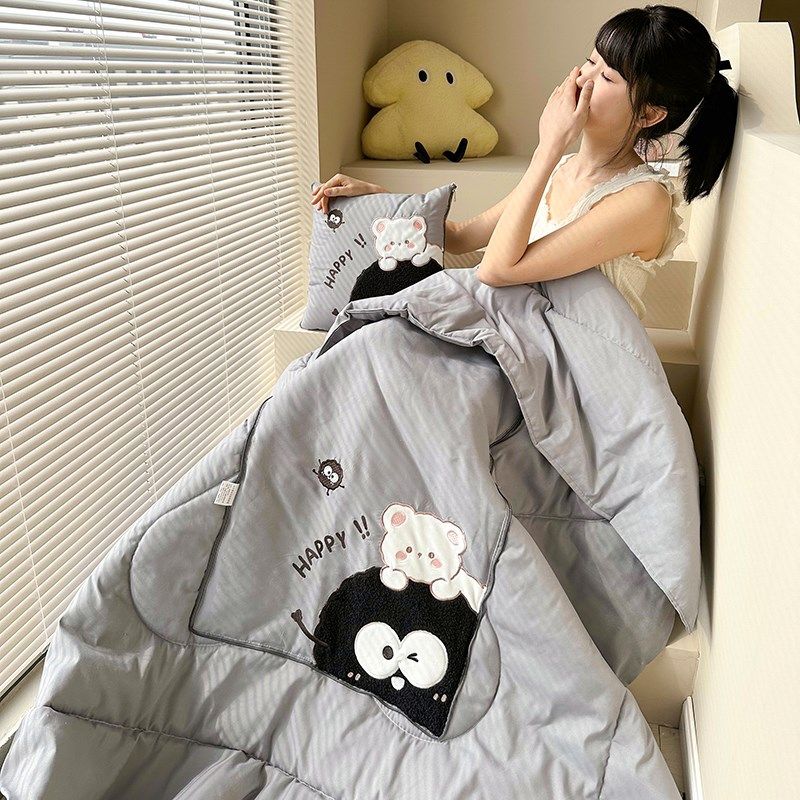 折叠多功能抱枕被子两用办公室午休枕头二合一沙发车载靠垫空调被