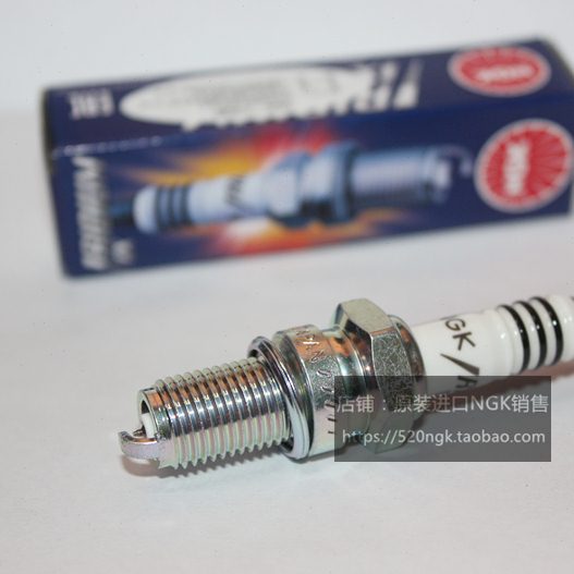 红巨星 金巨星 蓝巨星125 银巨星 天龙星125进口NGK铱金火花塞