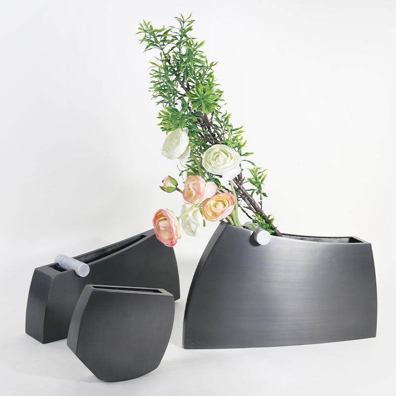 新中式黑色复古金属花瓶装饰桌面摆件中式家居样板房客厅玄关摆设,清洗/食品/商业设备,风口/风叶/风机配件,淘宝优惠券,粉丝福利购,淘宝优惠卷