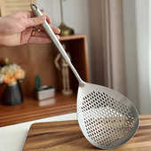 全钢手柄 一体成型1810不锈钢大号漏勺捞饺子捞面油炸过滤漏沥水