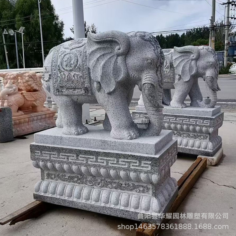 花岗岩石雕大象一对宾馆饭店小区单位一楼小院芝麻灰石雕大象摆件