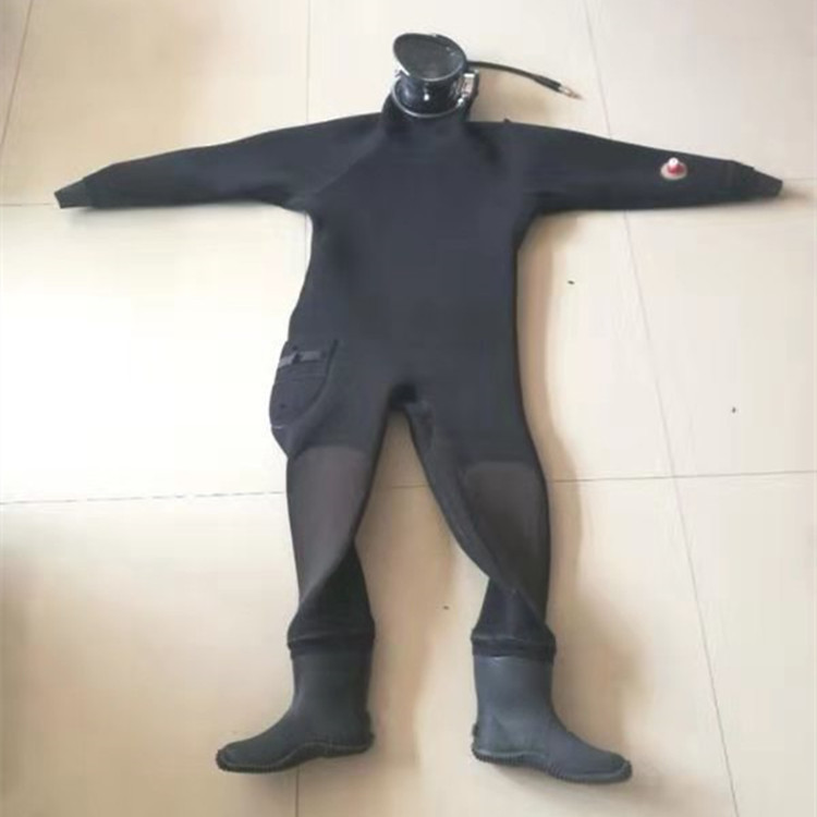 供应全干式潜水服带面罩全封闭式潜水服