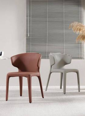 意式轻奢高端餐椅家用简约现代休闲设计师餐厅靠背极简级皮椅子