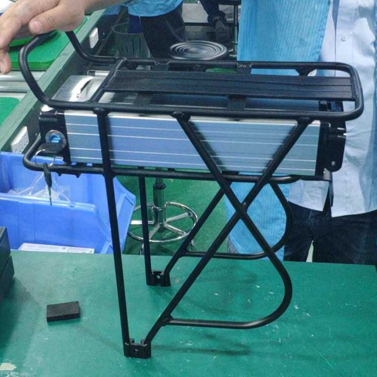 供应36v16Ah后衣架款式 自行车便捷式储蓄电池 电动车锂电池