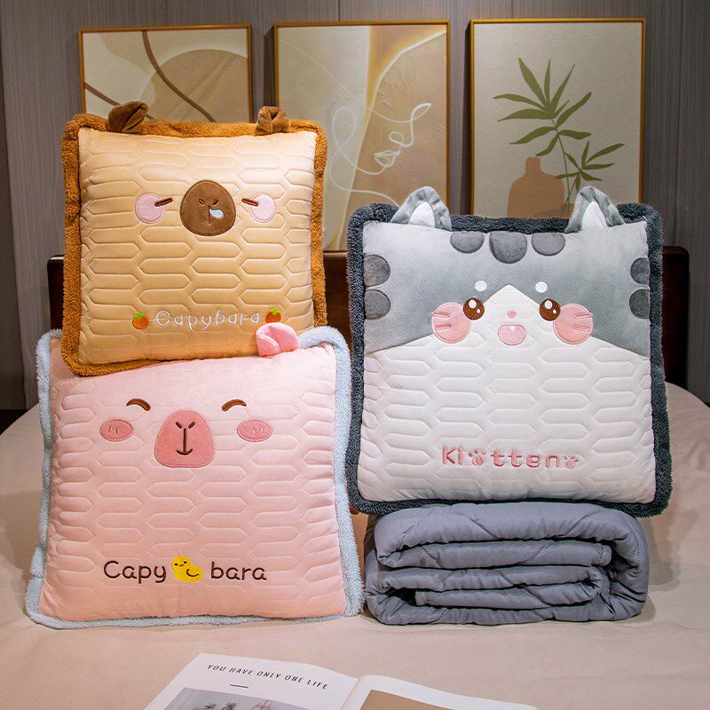 卡通抱枕被子两用车载靠枕毯子二合一办公室睡觉抱枕午睡枕头盖毯