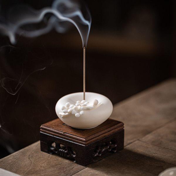 白瓷手工捏花梅花线香插家用室内茶桌创意香座香托立式香台小摆件,家居饰品,香托/香盘/香座/香插,淘宝优惠券,粉丝福利购,淘宝优惠卷