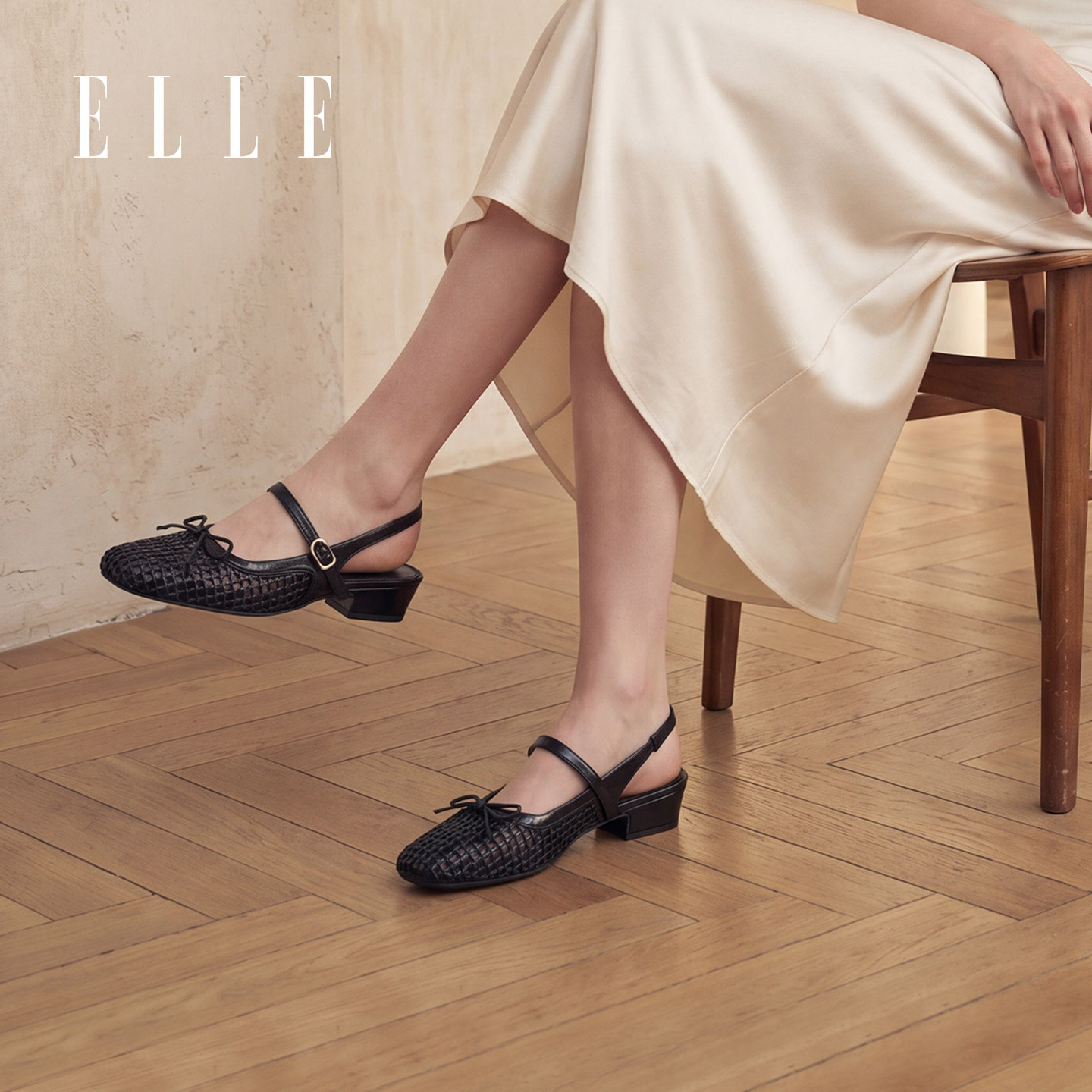 ELLE包头粗跟凉鞋夏季图片
