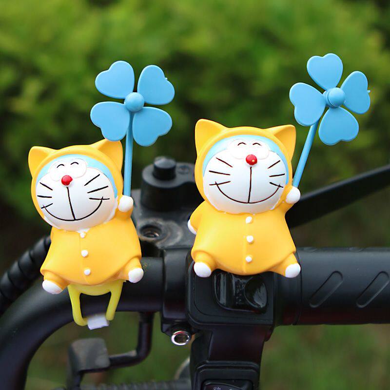 可爱雨衣小鸭子风车卡通电瓶车汽车载摆件自行车电动车摩托装饰品