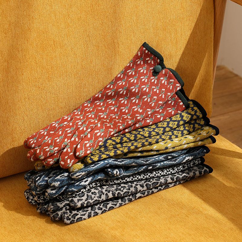 手套女士秋冬季薄款保暖加绒防寒户外骑行开车触屏手套