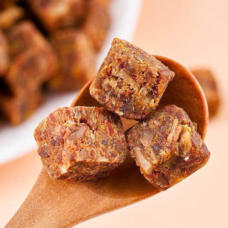 牛肉粒袋装五香香辣味牛肉粒独立包装休闲网红小零食厂家直销