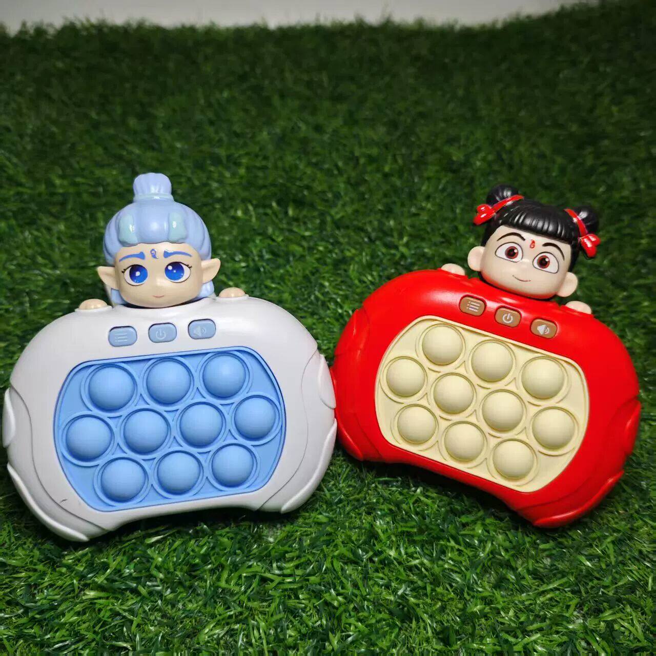 儿童敖丙哪吒按乐速推游戏机玩具解压益智闯关打地鼠专注女孩训练