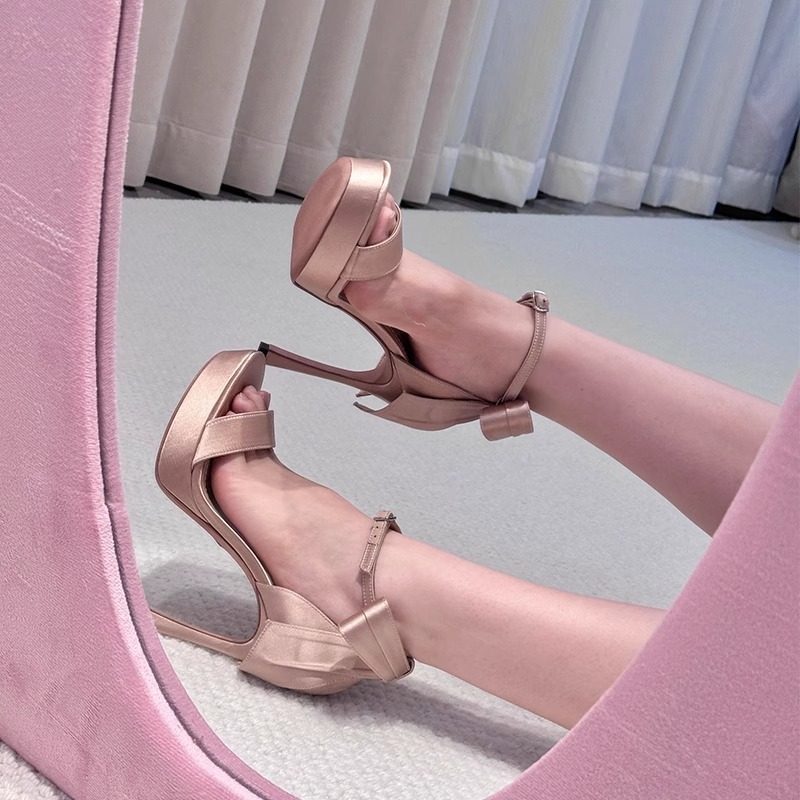 小码高跟鞋性感一字扣带绸缎细跟高跟鞋34码新款露趾防水台蝴蝶结,女鞋,时装凉鞋,淘宝优惠券,粉丝福利购,淘宝优惠卷