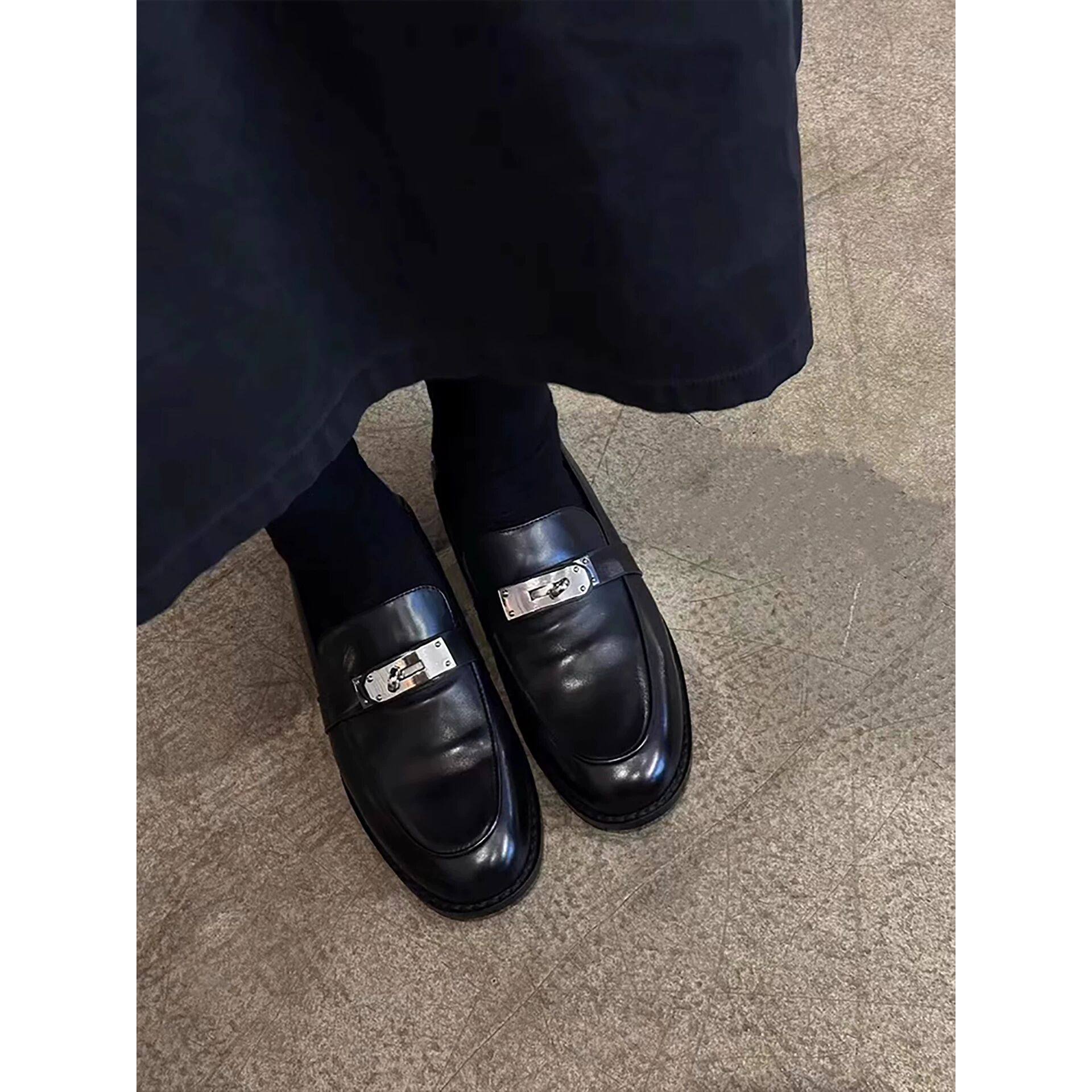 新款平底百搭乐福鞋复古英伦风女金属扣小皮鞋女豆豆一脚蹬配裙子,女鞋,浅口单鞋,淘宝优惠券,粉丝福利购,淘宝优惠卷