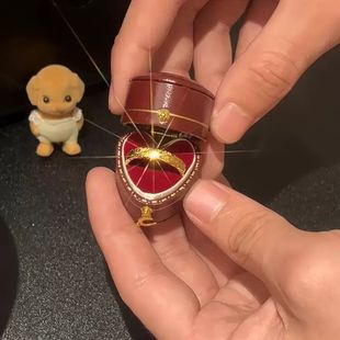 求婚戒指盒复古迷你爱心首饰盒求婚拍照道具高级感珠宝钻戒收纳盒