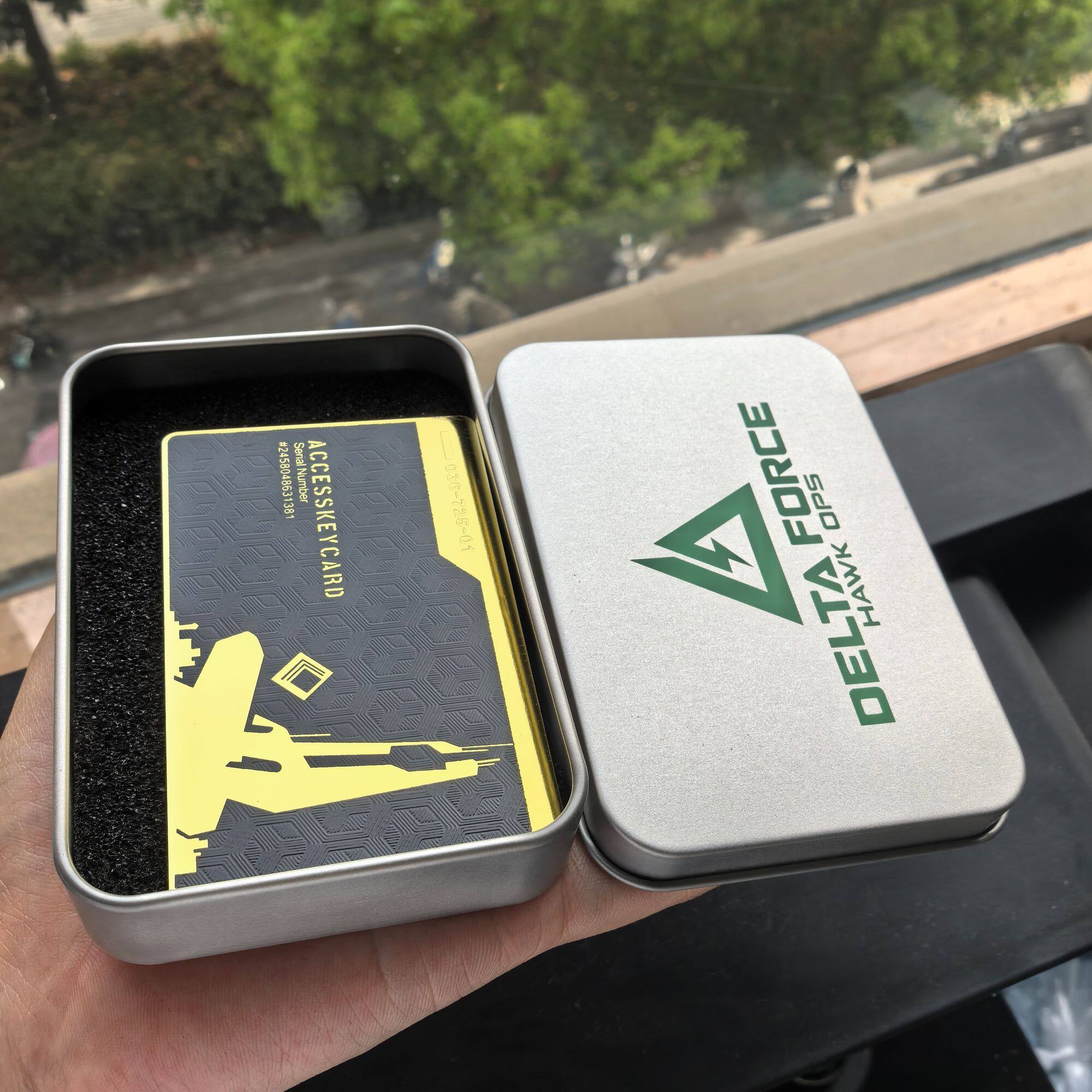 三角洲行动周边金属卡总裁加订制礼盒装酒店国王加栋楼金属卡全套