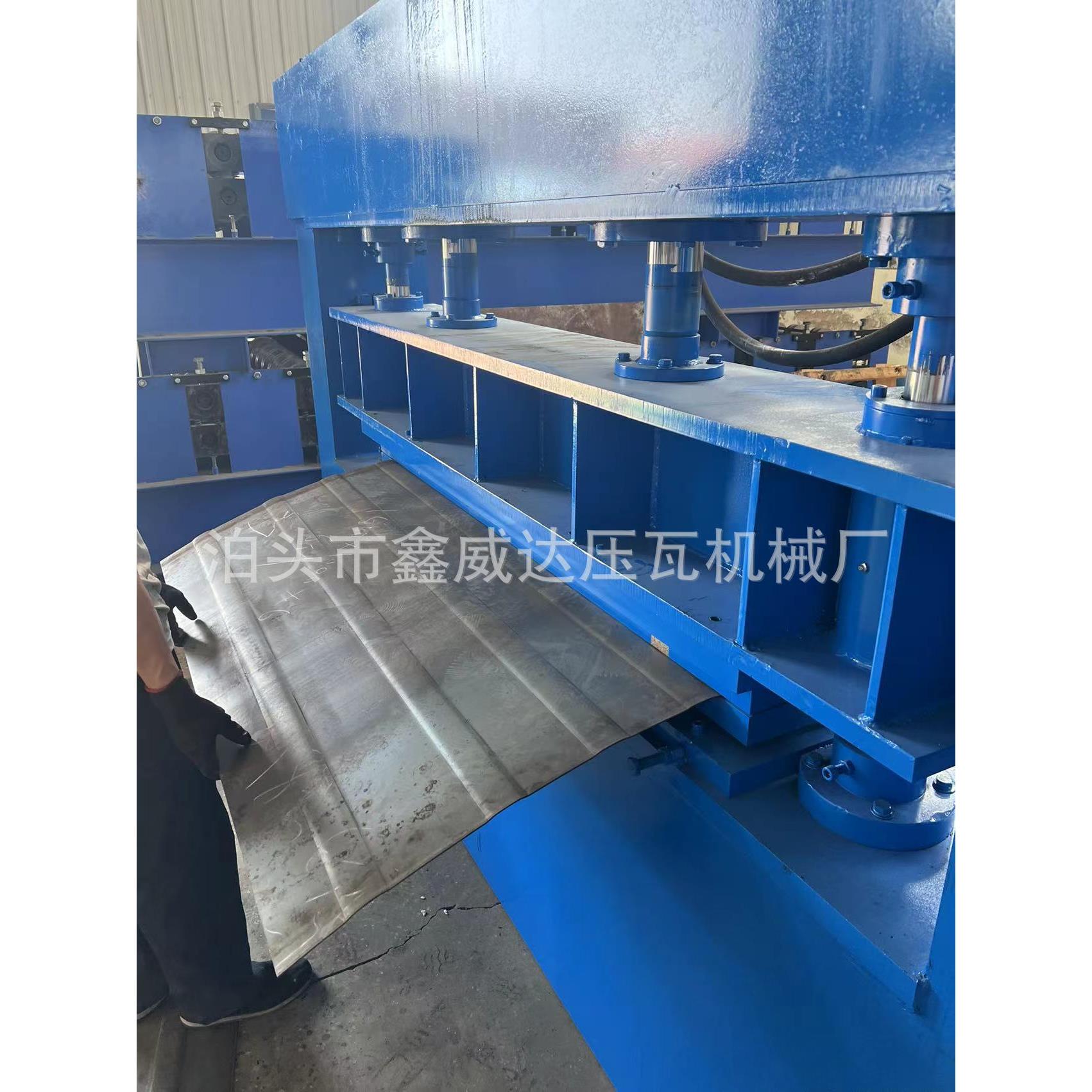 车厢板成型大型龙门液压机车厢板闷压机彩钢瓦设备异型冷弯设备