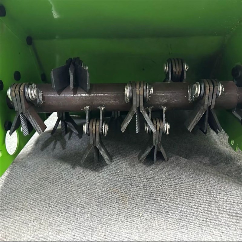 骏易达柴油四驱多功能微耕机起垄手H扶气油旋耕玉米农田旋耕机