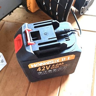 汉卫士 b克伦仕 42V电锯伐木锯电链锯锂电池充电器