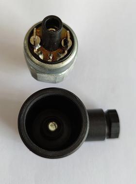 德国layher210010压力开关420010压力开关480016压力开关