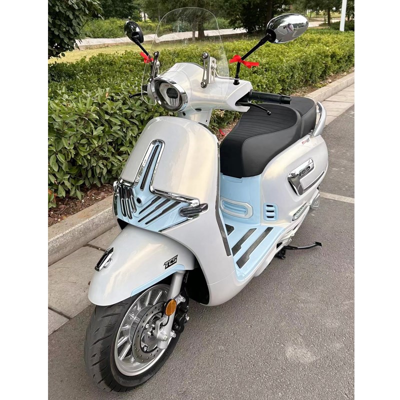 适用无极SR150C贝多芬风挡 前挡风玻璃透明挡风板 挡雨改装配件