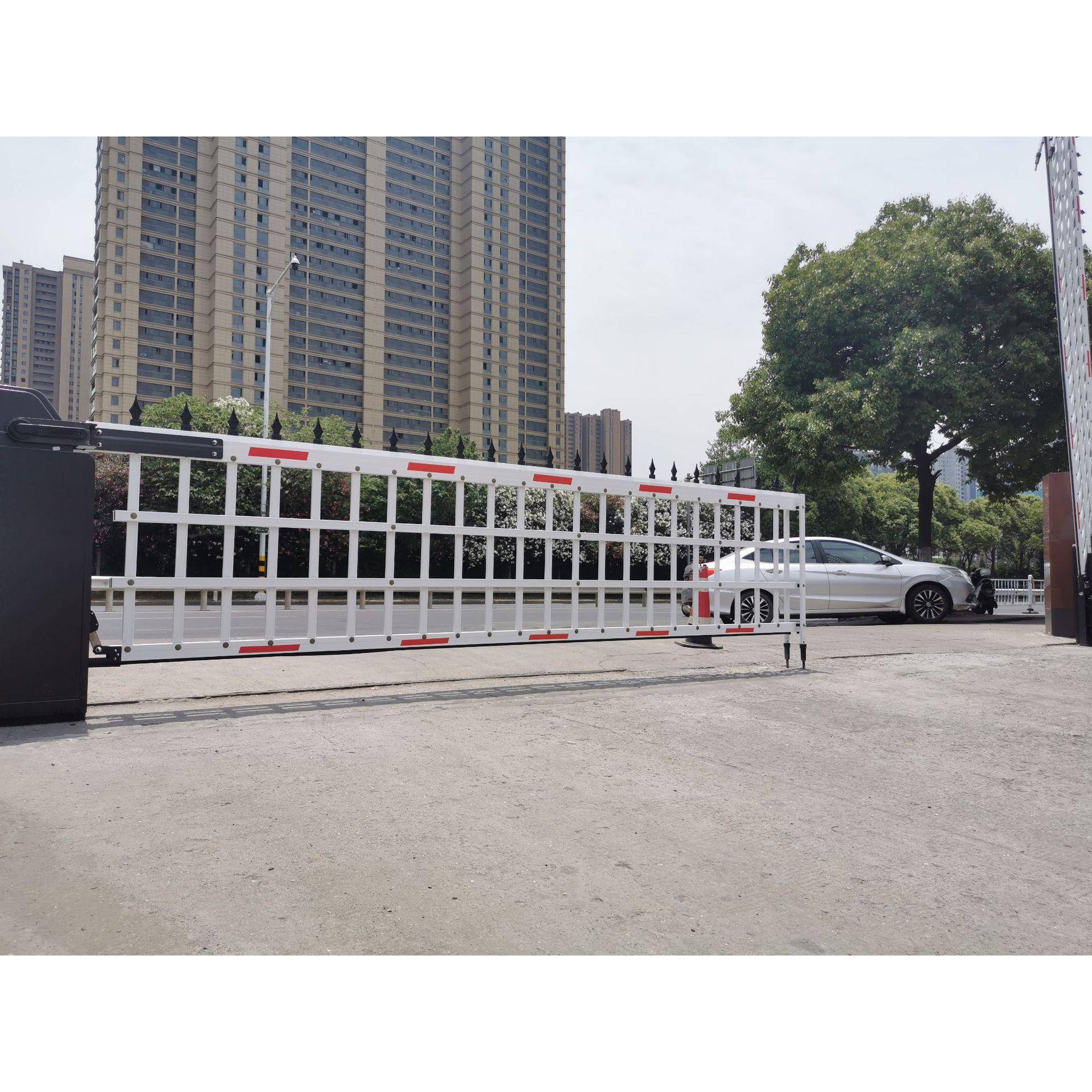 空降闸型号AD06-01中置式道闸门南京百胜智能门控设备有限公司