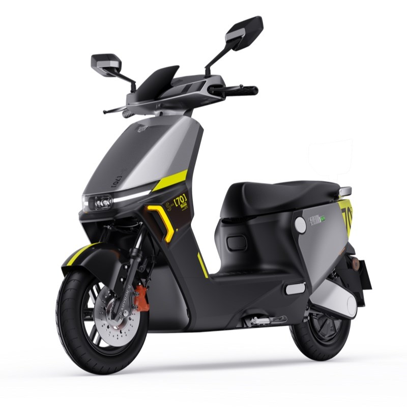绿源电动车S70长续航电动摩托车72V26A数字化电池成人代步外卖车