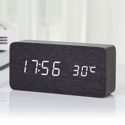 LED夜光木头钟学生创意简约个性静音时钟复古床头电子数字闹钟表