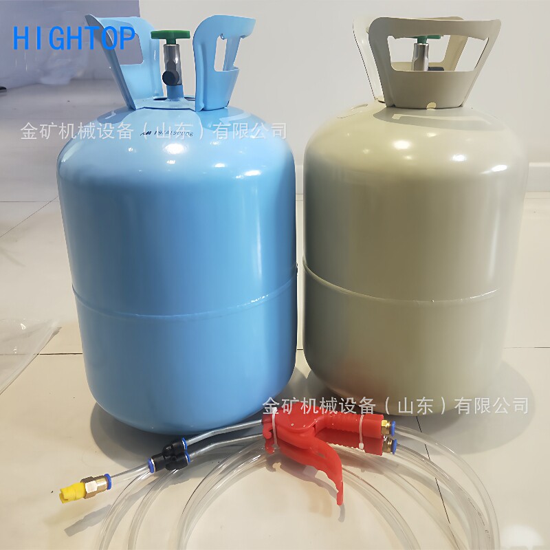 聚氨酯发泡喷涂罐泡沫冷库保温墙体喷涂带喷枪的聚氨酯泡沫喷涂