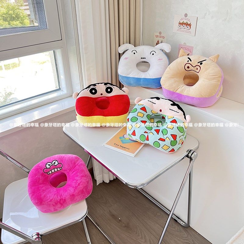 日系可爱卡通小新午睡趴趴枕学生教室办公午睡冰丝趴睡枕靠枕礼物