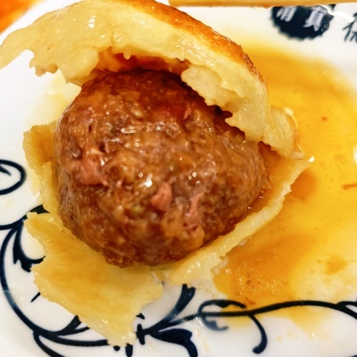 沈阳清真美食街代购爆汁门钉肉饼