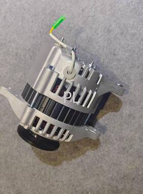 适用洋马A1T41171发电机A7T30271发电机A7T30371充电机12V40A