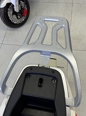 适用台铃明星EB电动车尾架铝合金尾箱延长架后衣架TDT7S021-1Z