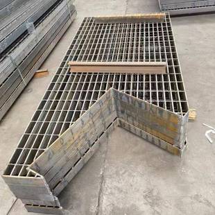 热镀锌钢格栅踏步板钢格栅梯步板Q235B国标钢格栅板