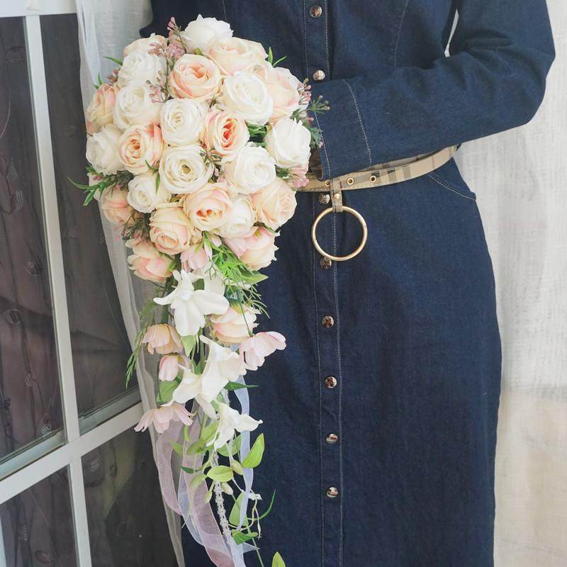 仿真新娘手捧花水滴瀑布下垂韩式粉白玫瑰绢花婚庆用品外销,畜牧/养殖物资,畜牧/养殖器械,淘宝优惠券,粉丝福利购,淘宝优惠卷