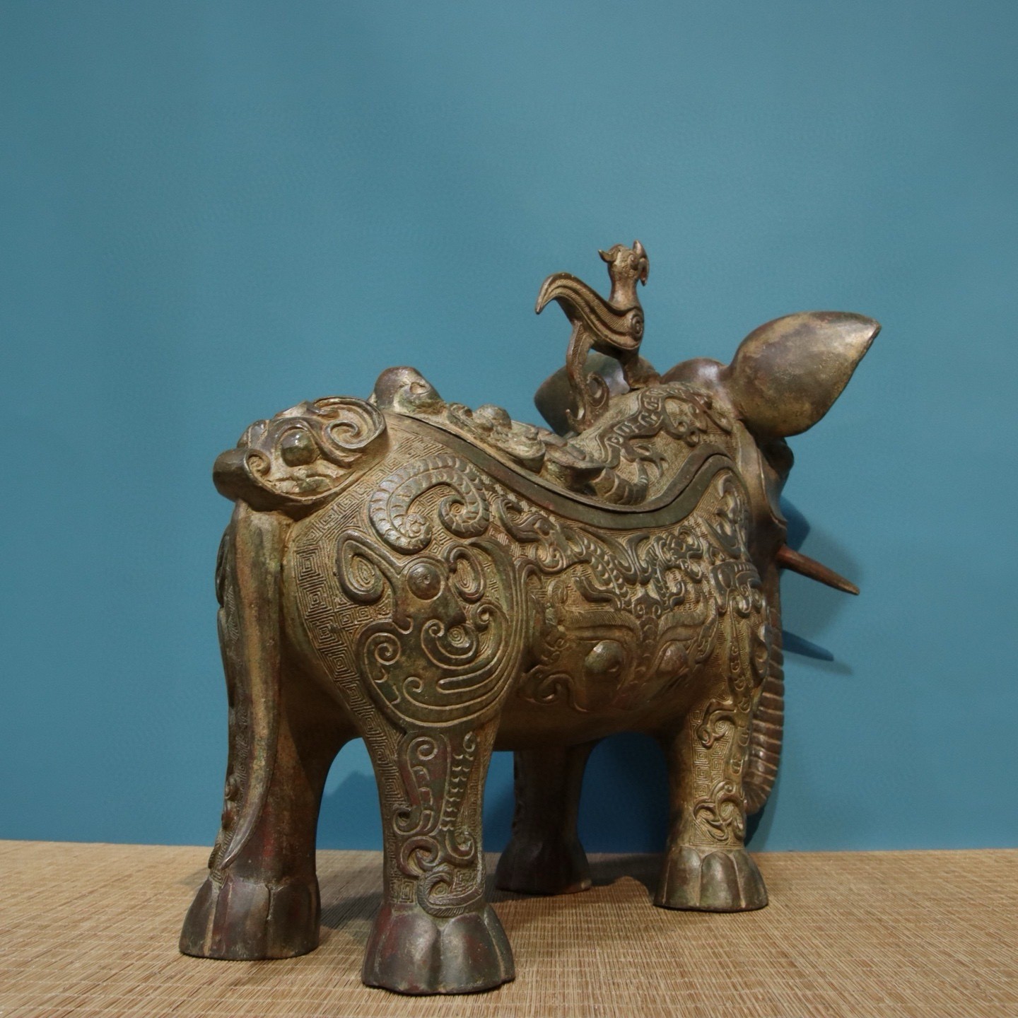 仿古青铜器古代酒器尊大全何尊双羊尊鸟尊鸭尊妇好鸮尊牺尊