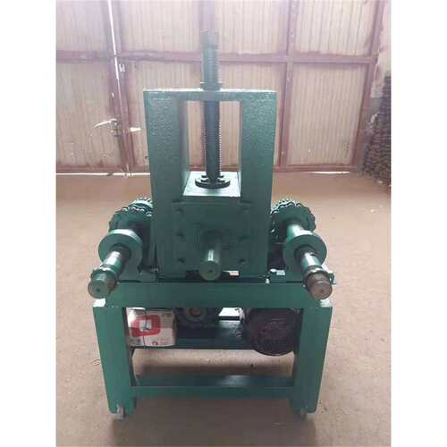 Three axis rounding machine小型卧式滚圆机 方管圆管弯弧机